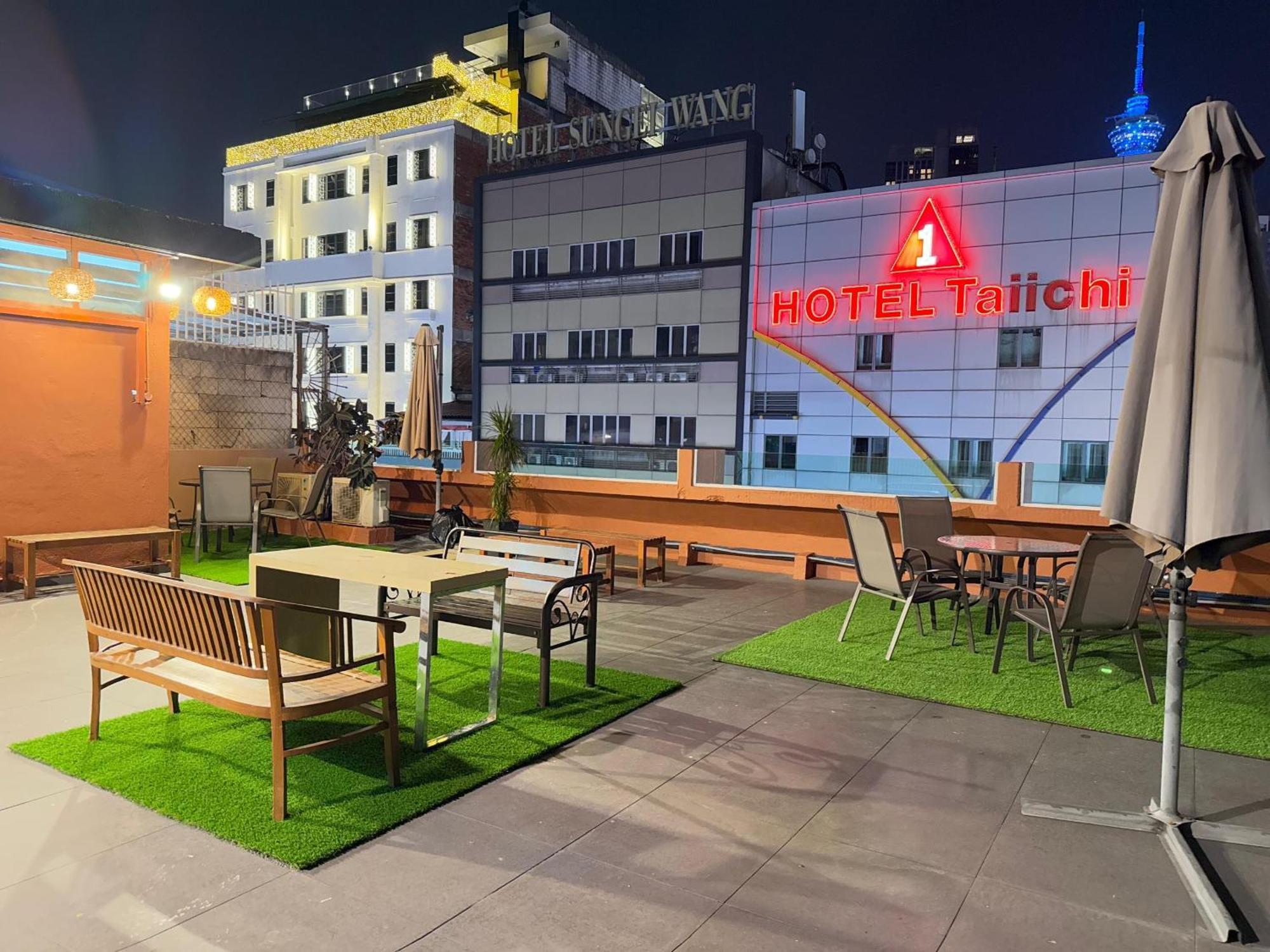 Starq Hotel Kuala Lumpur Exterior photo